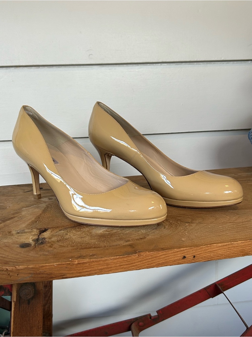 L.K. Bennett Camel Patent Leather Sledge Pumps 40.5 (9.5)